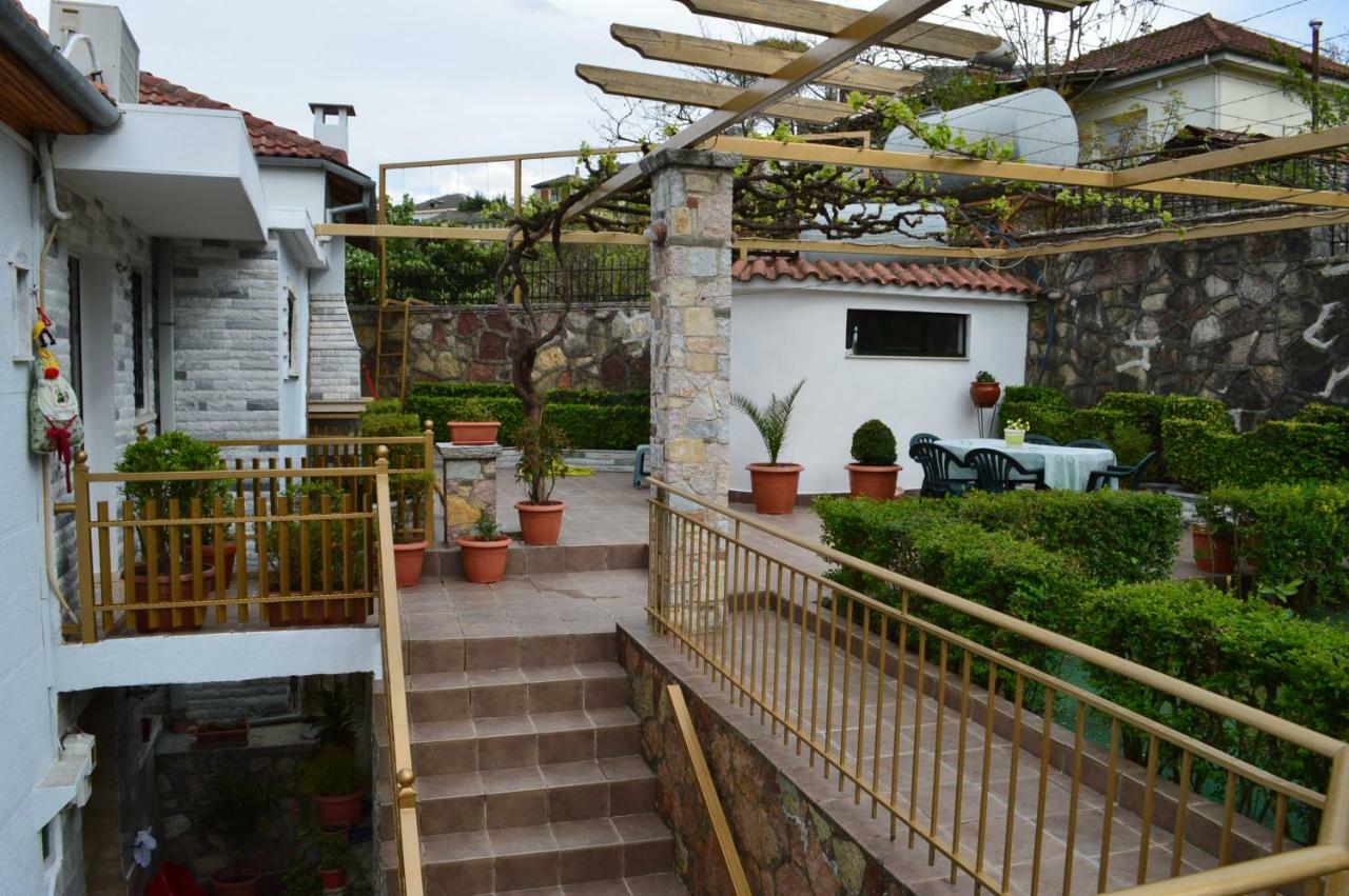 Vila Ss Kekezi Villa Gjirokaster Ngoại thất bức ảnh