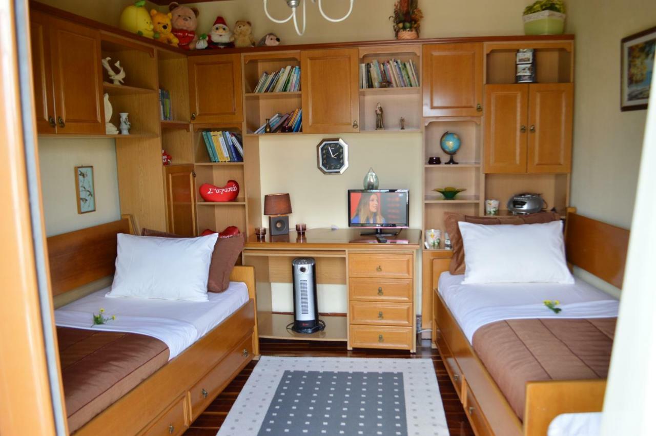 Vila Ss Kekezi Villa Gjirokaster Ngoại thất bức ảnh